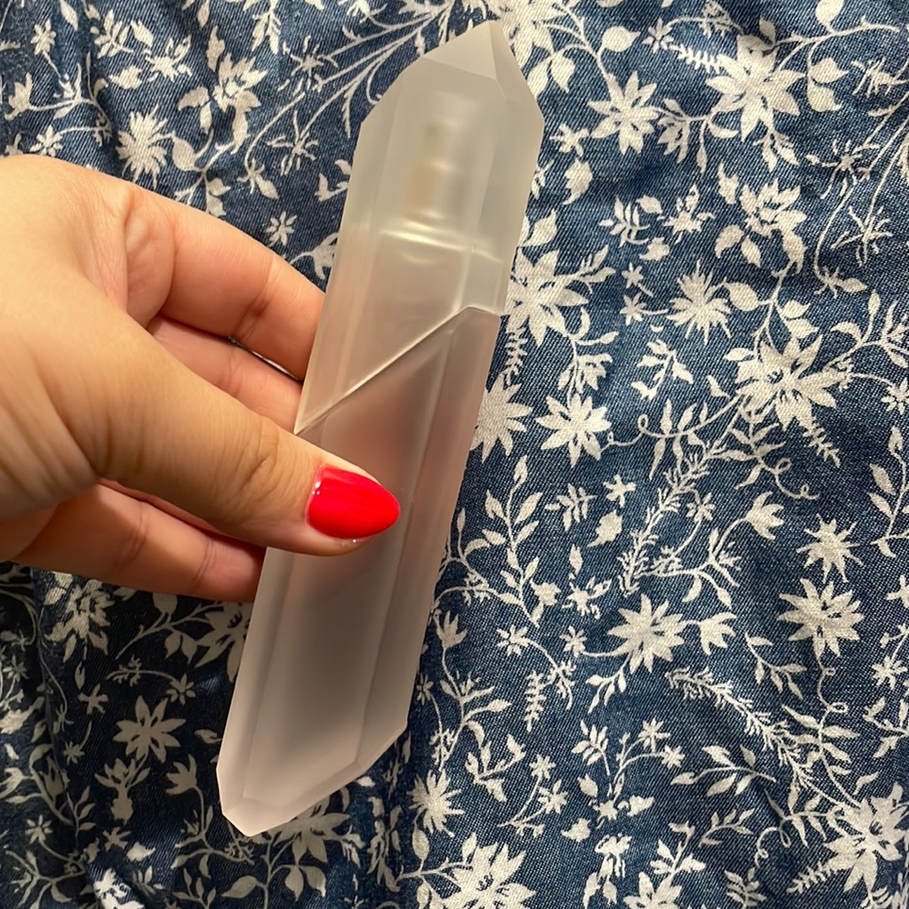 KKW- Crystal Gardenia Citrus